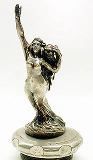 Lady with Tank - Front