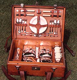 Picture of 4 Person Asprey picnic set