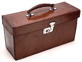 Picture of picnic set closed