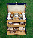 Click for Leather Cased Picnic Sets
