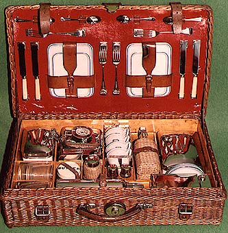 Picture of 4 Person Asprey picnic set